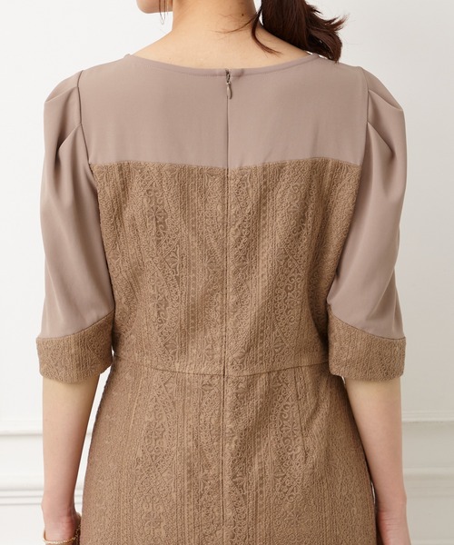 AIMER(エメ)の「アラベスク調刺繍タイトライン袖付きパーティードレス(ドレス・レディース・モカ/ダルブルー系/チャコールグレー・MEDIUM/LARGE/SMALL)」の10枚目の写真