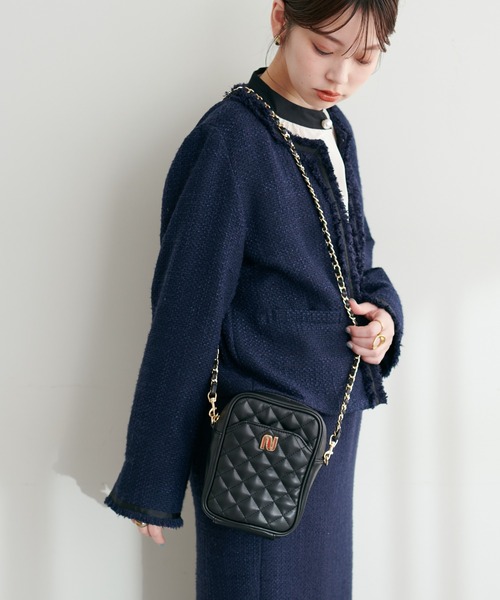 natural couture（ナチュラルクチュール）の「N金具付きキルティングバッグ（ショルダーバッグ・レディース・ブラック/アイボリー/ベージュ・FREE）」の7枚目の写真