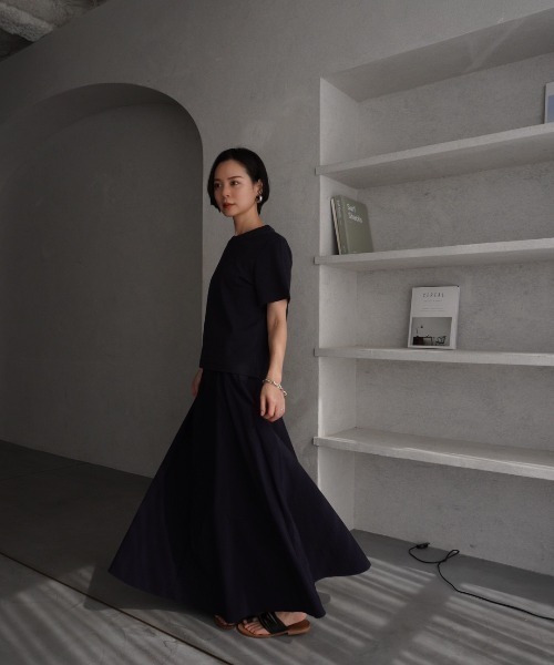 CEL ANSWER（シーイーエルアンサー）の「ナイロンフレアロングスカート（スカート・レディース・ホワイト/ブラック/ネイビー・FREE）」の20枚目の写真