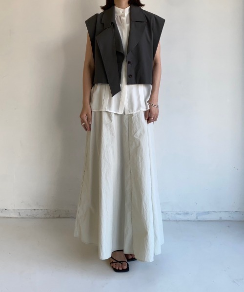 CEL ANSWER（シーイーエルアンサー）の「ナイロンフレアロングスカート（スカート・レディース・ホワイト/ブラック/ネイビー・FREE）」の13枚目の写真