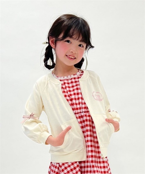 axes femme(アクシーズファム)の「袖デザインUVカットパーカー(パーカー・キッズ・ネイビー/キナリ・XX-LARGE/X-LARGE/LARGE/MEDIUM)」の2枚目の写真