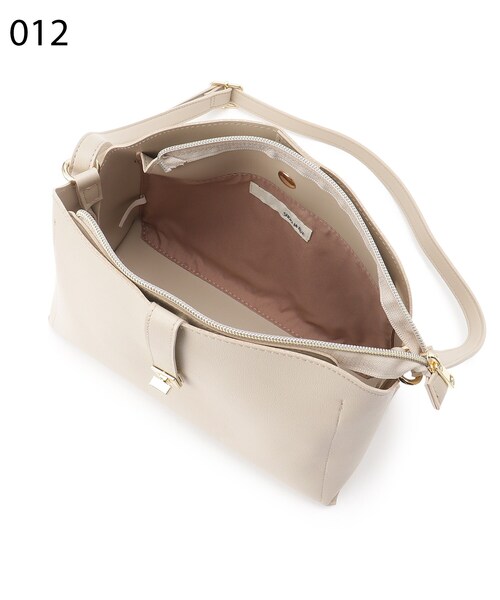 SHOO・LA・RUE（シューラルー）の「◆飾りフラップベルトショルダーバッグ（ショルダーバッグ・レディース・アイボリー/ブルー/グレー・00）」の10枚目の写真