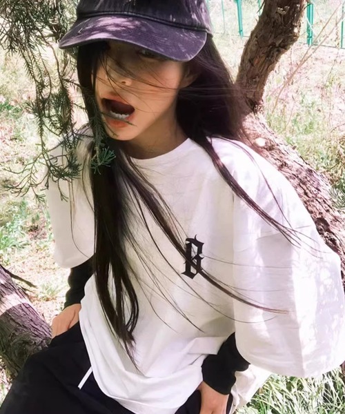 Vipoa(ヴィポア)の「オールドイングリッシュオーバーサイズTシャツ(Tシャツ/カットソー・レディース・ホワイト/ネイビー・FREE)」の12枚目の写真