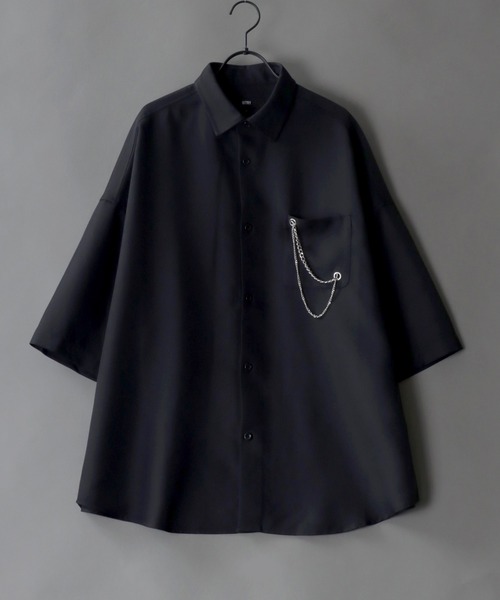 SITRY(シトリー)の「SITRY wide dress shirt with chain/別注 チェーン付き 半袖 ワイド ドレスシャツ(シャツ/ブラウス・メンズ・ホワイト/ホワイト系その他/ブラック/ブラック系その他・M/L)」の2枚目の写真