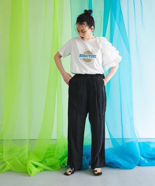 bohmal（ボマール）の「異素材フリルロゴTシャツ（Tシャツ/カットソー・レディース・ホワイト/チャコールグレー/ブルー・FREE）」の4枚目の写真