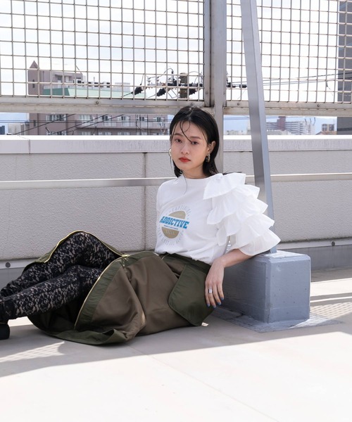 bohmal(ボマール)の「異素材フリルロゴTシャツ(Tシャツ/カットソー・レディース・ホワイト/チャコールグレー/ブルー・FREE)」の20枚目の写真