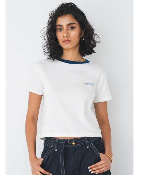 ALEXIA STAM ハローキティ クロップドTシャツ Sanrio x ALEXIA STAM] Hello Kitty Big Tee | ALEXIA STAM