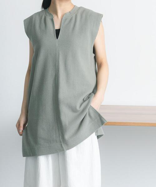 FORK&SPOON（フォークアンドスプーン）の「FORK&SPOON　キーネックチュニック（チュニック・レディース・ブラック/カーキ/アイボリー・1）」の3枚目の写真