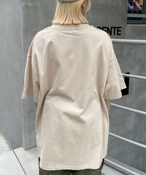 CIAOPANIC(チャオパニック)の「Old English ロゴT(Tシャツ/カットソー・レディース・ベージュ/ホワイト/ブラック/グレー・FREE)」の18枚目の写真