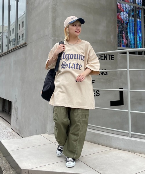 CIAOPANIC(チャオパニック)の「Old English ロゴT(Tシャツ/カットソー・レディース・ベージュ/ホワイト/ブラック/グレー・FREE)」の10枚目の写真