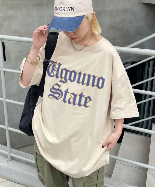 CIAOPANIC(チャオパニック)の「Old English ロゴT(Tシャツ/カットソー・レディース・ベージュ/ホワイト/ブラック/グレー・FREE)」の15枚目の写真