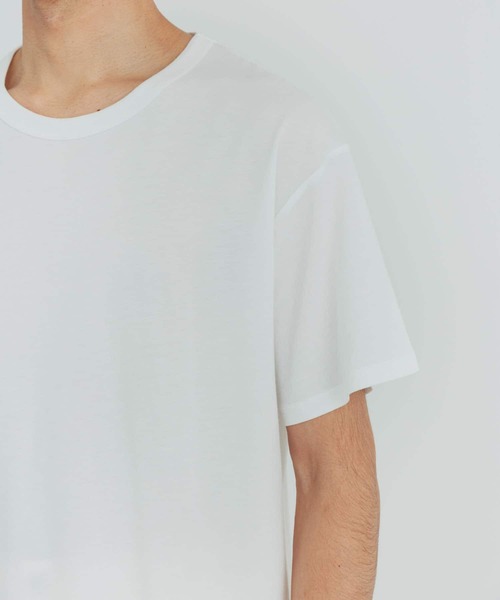 URBAN RESEARCH（アーバンリサーチ）の「『UR TECH』クルーネックTシャツ（Tシャツ/カットソー・メンズ・チャコールグレー/ブラック/ホワイト・MEDIUM/LARGE）」の5枚目の写真