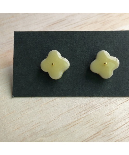 tone(トーン)の「【BLACKA】タイルピアス(MA)(ピアス(両耳用)・レディース・グレイッシュベージュ/モカ/ブラウン/レッド/ネイビー/イエロー/ホワイト/その他/ブルー/ピンク/スカイブルー/グレー系その他/イエロー系その他/グリーン系その他/パープル/マスタード/キャメル/グリーン/アクア/オフホワイト/グレー/ブラック/クリーム/カーキ/ブルー系その他/オレンジ/その他2・FREE)」の22枚目の写真