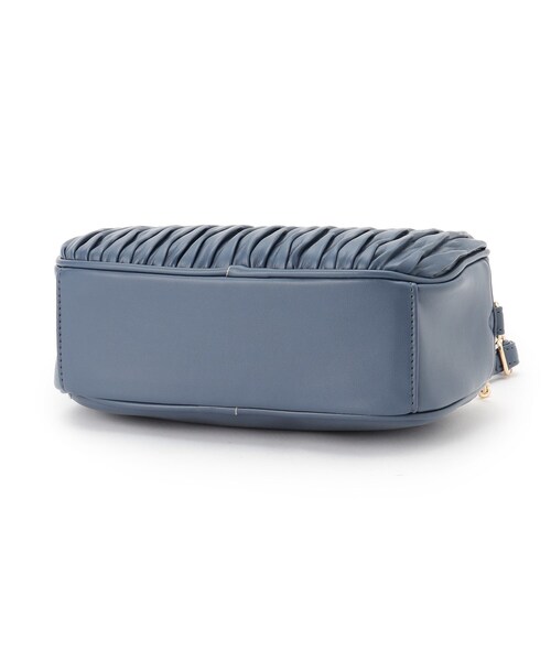 grove（グローブ）の「◆立体感のあるデザインのスクエア型のショルダーバッグ（ショルダーバッグ・レディース・アイボリー/ブラック/ブルー/ライトグレー/ガンメタ・00）」の8枚目の写真