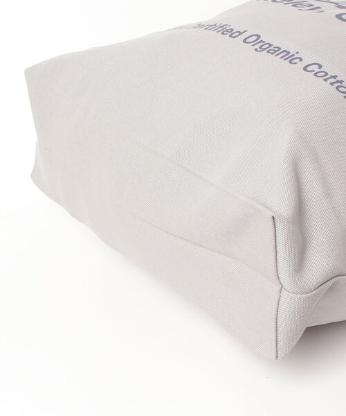 THE NORTH FACE(ザノースフェイス)の「THE NORTH FACE ORGANIC COTTON TOTE / ザ・ノース・フェイス オーガニック コットン トート(トートバッグ・メンズ・ベージュ系その他/グレー/ベージュ/ベージュ系その他3/ベージュ系その他2/オリーブ・FREE)」の8枚目の写真