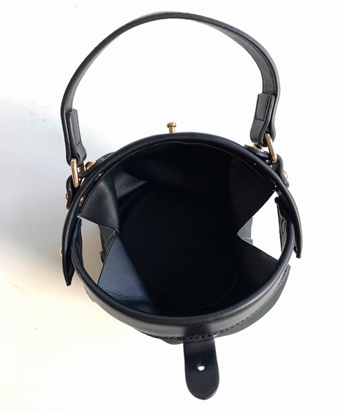 Q（キュー）の「スエードタッチドッキングミニバッグ（ハンドバッグ・レディース・ダークグリーン/ブラック・ONE SIZE）」の13枚目の写真