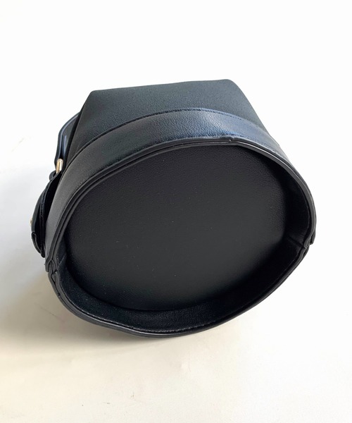 Q（キュー）の「スエードタッチドッキングミニバッグ（ハンドバッグ・レディース・ダークグリーン/ブラック・ONE SIZE）」の9枚目の写真