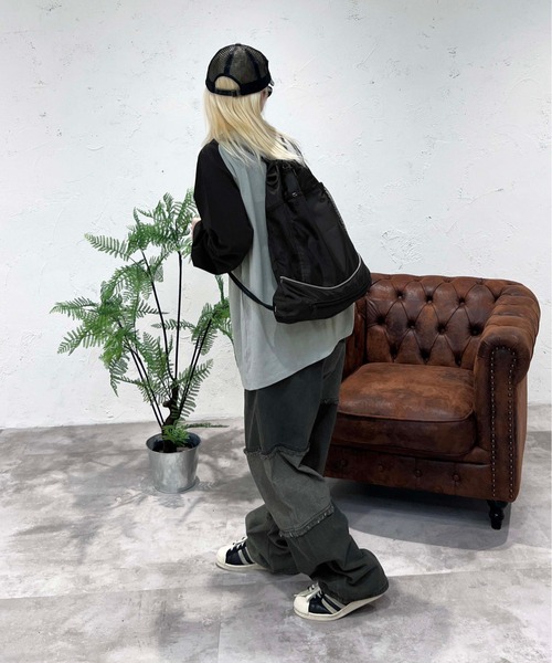 sedacle(セダクル)の「ナイロンナップサック(バックパック/リュック・メンズ・ブラック・FREE)」の6枚目の写真