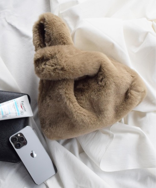 PICCIN（ピッチン）の「エコファー2wayバッグ（トートバッグ・レディース・ベージュ/ブラック・FREE）」の2枚目の写真