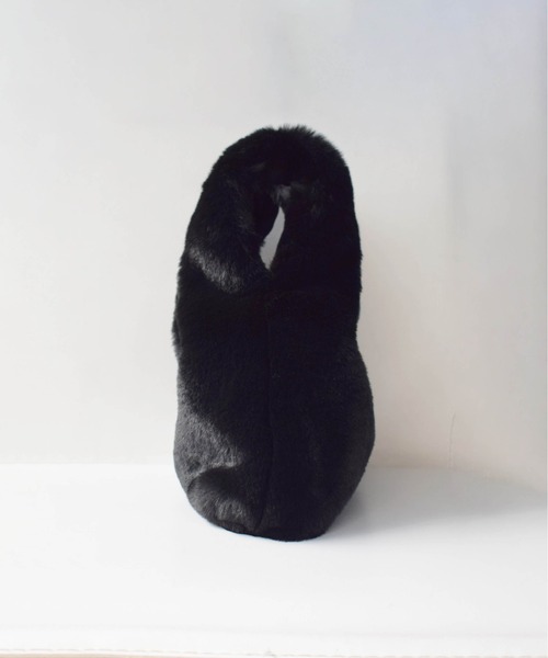 PICCIN（ピッチン）の「エコファー2wayバッグ（トートバッグ・レディース・ベージュ/ブラック・FREE）」の6枚目の写真