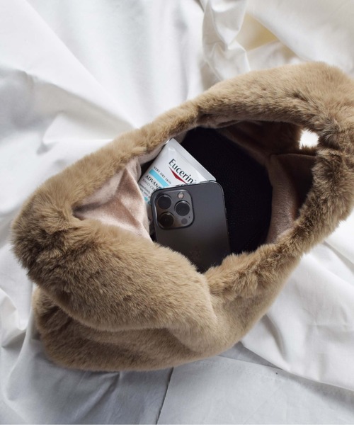 PICCIN（ピッチン）の「エコファー2wayバッグ（トートバッグ・レディース・ベージュ/ブラック・FREE）」の15枚目の写真