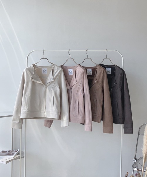 AS KNOW AS plus（アズノゥアズプラス）の「☆ポンチなライダースジャケット（ライダースジャケット・レディース・ピンク/モカ/アイボリー/スミクロ/グレイッシュベージュ・FREE）」の6枚目の写真