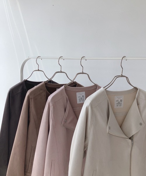 AS KNOW AS plus（アズノゥアズプラス）の「☆ポンチなライダースジャケット（ライダースジャケット・レディース・ピンク/モカ/アイボリー/スミクロ/グレイッシュベージュ・FREE）」の11枚目の写真