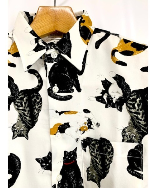 新品　シーバイクロエ　猫柄ブラウス　ブラック　ネコ　シルク セール】ネコ柄 フレンチブル柄 アニマル総柄シャツ 日本製（シャツ