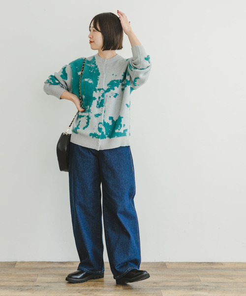 ITEMS URBANRESEARCH（アイテムズ アーバンリサーチ）の「ジャガードクルーネックカーディガン（カーディガン/ボレロ・レディース・グレー/チャコールグレー/ブラウン・FREE）」の11枚目の写真