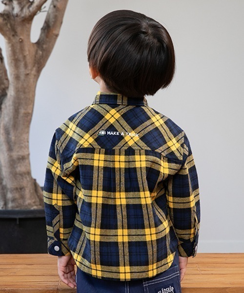 kladskap(クレードスコープ)の「スケボーザウルスチェック長袖シャツ(シャツ/ブラウス・キッズ・マルチ/イエロー・100cm/110cm/90cm/120cm/130cm)」の3枚目の写真