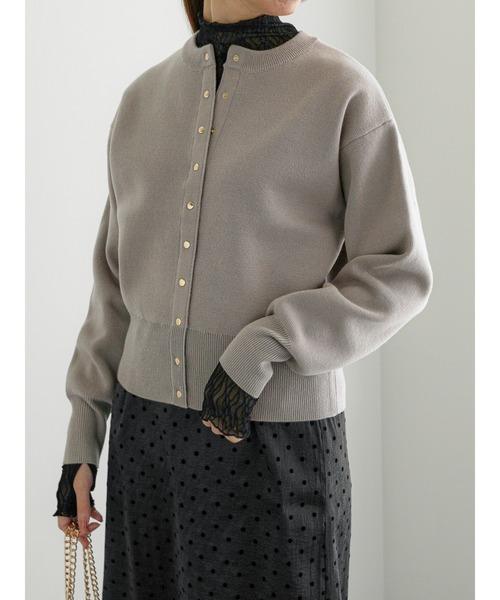 Te chichi（テチチ）の「ミラノリブクルーネックカーディガン（カーディガン/ボレロ・レディース・グレー/ブルー/オフホワイト/ピンク/ミント・F）」の3枚目の写真