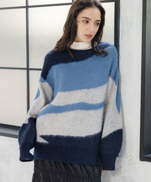 LAKOLE(ラコレ)の「7ゲージジャガードプルオーバー / 997046(ニット/セーター・レディース・レッド系その他/ブルー系その他/ブラウン系その他/パープル系その他・MEDIUM/SMALL)」の2枚目の写真