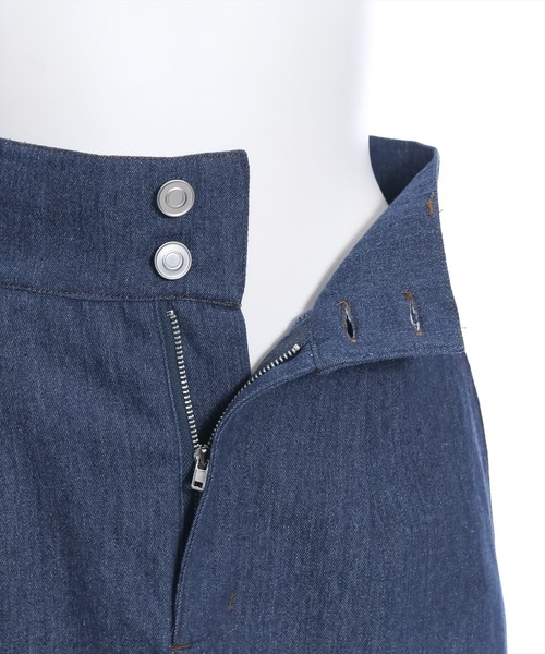 clear（クリア）の「裾フリルデニムロングスカート≪2024SS≫（デニムスカート・レディース・ブラック/インディゴブルー・S/M）」の4枚目の写真