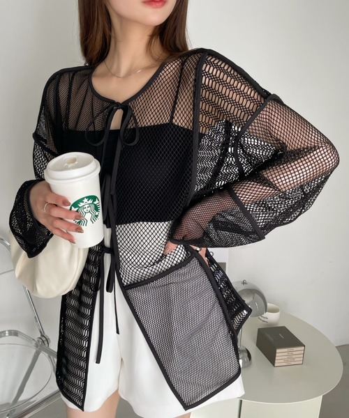 Ada.(エイダ)の「前後2WAY メッシュ ブロッキング カーディガン トップス(カーディガン/ボレロ・レディース・ブラック/アイボリー・FREE)」の1枚目の写真