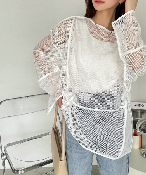 Ada.(エイダ)の「前後2WAY メッシュ ブロッキング カーディガン トップス(カーディガン/ボレロ・レディース・ブラック/アイボリー・FREE)」の10枚目の写真