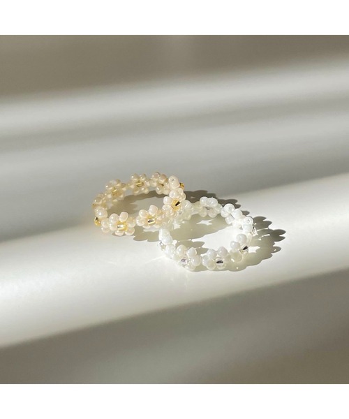 tone（トーン）の「【tanmen】フラワービーズリング(MA)（リング・レディース・ゴールド/シルバー・FREE）」の5枚目の写真