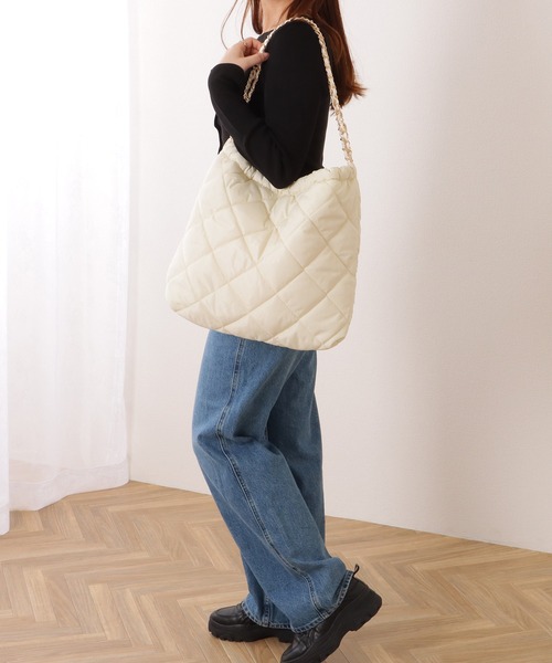 Mサイズ／キルティングショルダーバッグ＋ポーチ／ブラック キルティングマルチショルダーポーチ ブラック | ファッション