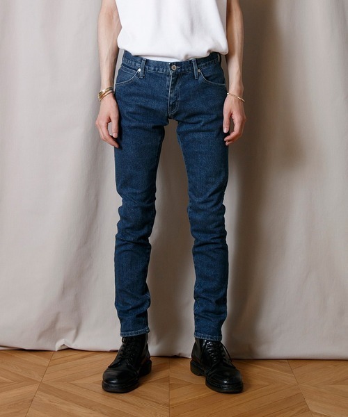 FACTOTUM（ファクトタム）の「【FACTOTUM】オーガニックデニムウォッシュテーパードパンツ「Jack」（デニムパンツ・メンズ・インディゴブルー/ホワイト・28inch/29inch/31inch/30/32）」の16枚目の写真