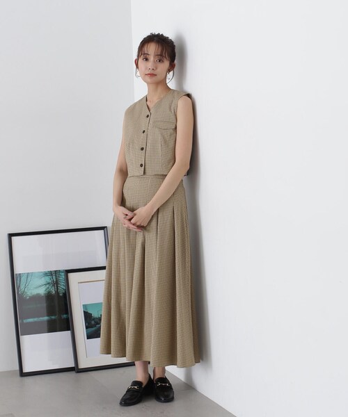 N.(N. Natural Beauty Basic)(エヌエヌナチュラルビューティーベーシック)の「◆クロップドジレスカートセット(ワンピース・レディース・チャコールグレー/ベージュ系その他・MEDIUM)」の17枚目の写真