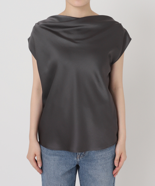 Noble（ノーブル）の「ドレープサテン2WAYブラウス（シャツ/ブラウス・レディース・チャコールグレー/ベージュ・FREE）」の10枚目の写真