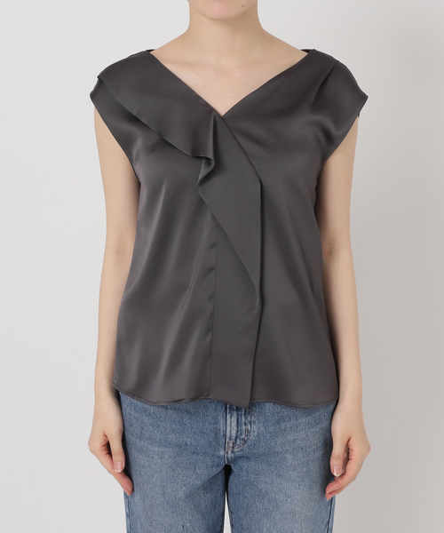 Noble（ノーブル）の「ドレープサテン2WAYブラウス（シャツ/ブラウス・レディース・チャコールグレー/ベージュ・FREE）」の11枚目の写真