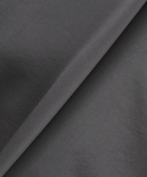 Noble（ノーブル）の「ドレープサテン2WAYブラウス（シャツ/ブラウス・レディース・チャコールグレー/ベージュ・FREE）」の12枚目の写真