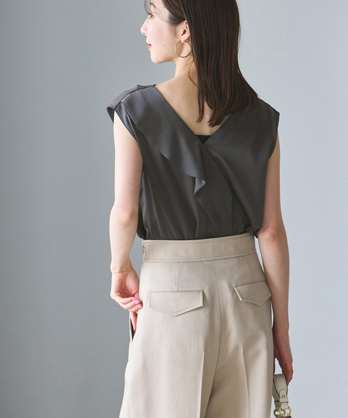 Noble（ノーブル）の「ドレープサテン2WAYブラウス（シャツ/ブラウス・レディース・チャコールグレー/ベージュ・FREE）」の18枚目の写真