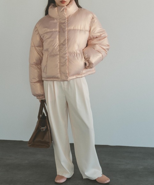 VANNIE U（ヴァニーユー）の「ドロスト中綿ショートコート（ブルゾン・レディース・ピンク/ホワイト/ブラック・FREE）」の7枚目の写真