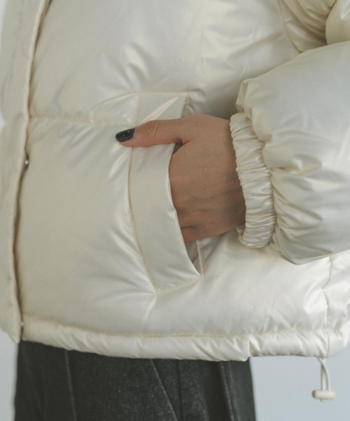 VANNIE U（ヴァニーユー）の「ドロスト中綿ショートコート（ブルゾン・レディース・ピンク/ホワイト/ブラック・FREE）」の15枚目の写真