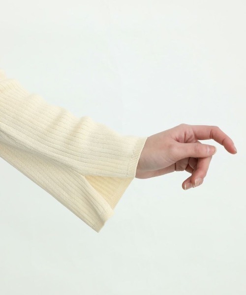 an another angelus(アンアナザーアンジェラス)の「ワイドスリーブ衿付きニットカーディガン/ananotherangelus/fint フィント(カーディガン/ボレロ・レディース・レッド/ライトイエロー/ブルーグリーン・FREE)」の10枚目の写真