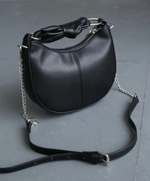 cheriella（シェリエラ）の「【cheriella】ノットデザインハンドショルダーバッグ KNOT DESIGN HAND SHOULDER BAG（ショルダーバッグ・レディース・ブラック/アイボリー/シルバー・ONESIZE）」の3枚目の写真