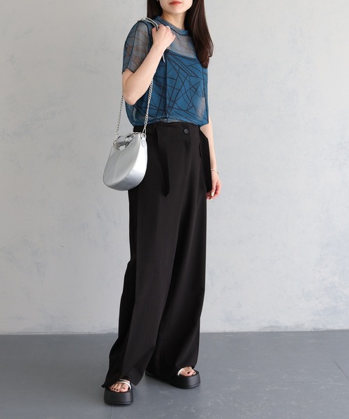 cheriella（シェリエラ）の「【cheriella】ノットデザインハンドショルダーバッグ KNOT DESIGN HAND SHOULDER BAG（ショルダーバッグ・レディース・ブラック/アイボリー/シルバー・ONESIZE）」の16枚目の写真