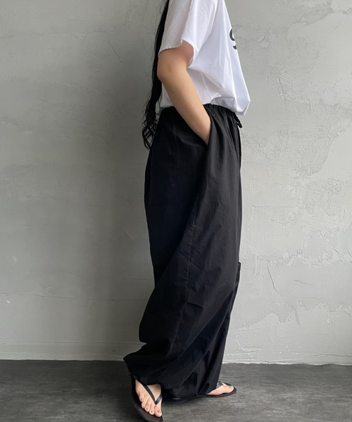 mizuiroind（ミズイロインド）の「[mizuiro ind/ミズイロインド] ドローストリング ヘムボリュームパンツ（その他パンツ・レディース・ブラック・F）」の13枚目の写真