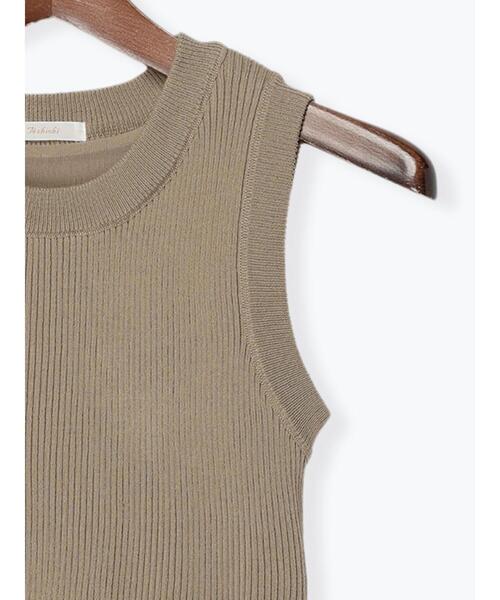 Te chichi（テチチ）の「リブニットタンクトップ(カップ付)（ニット/セーター・レディース・オフホワイト/ブラック/ブラウン・F）」の10枚目の写真